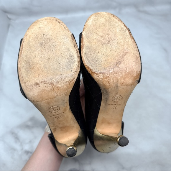 CHANEL Quilted Leather Open Toe D'orsay Side Cut Out Ankle Bootie Heels Black 37 - Picture 10 of 16